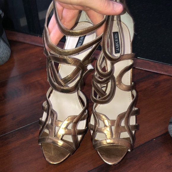 Heels - Picture 1 of 3